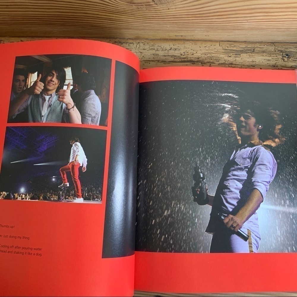 Disney Hyperion Jonas Brothers Burning Up book - Picture 6 of 16